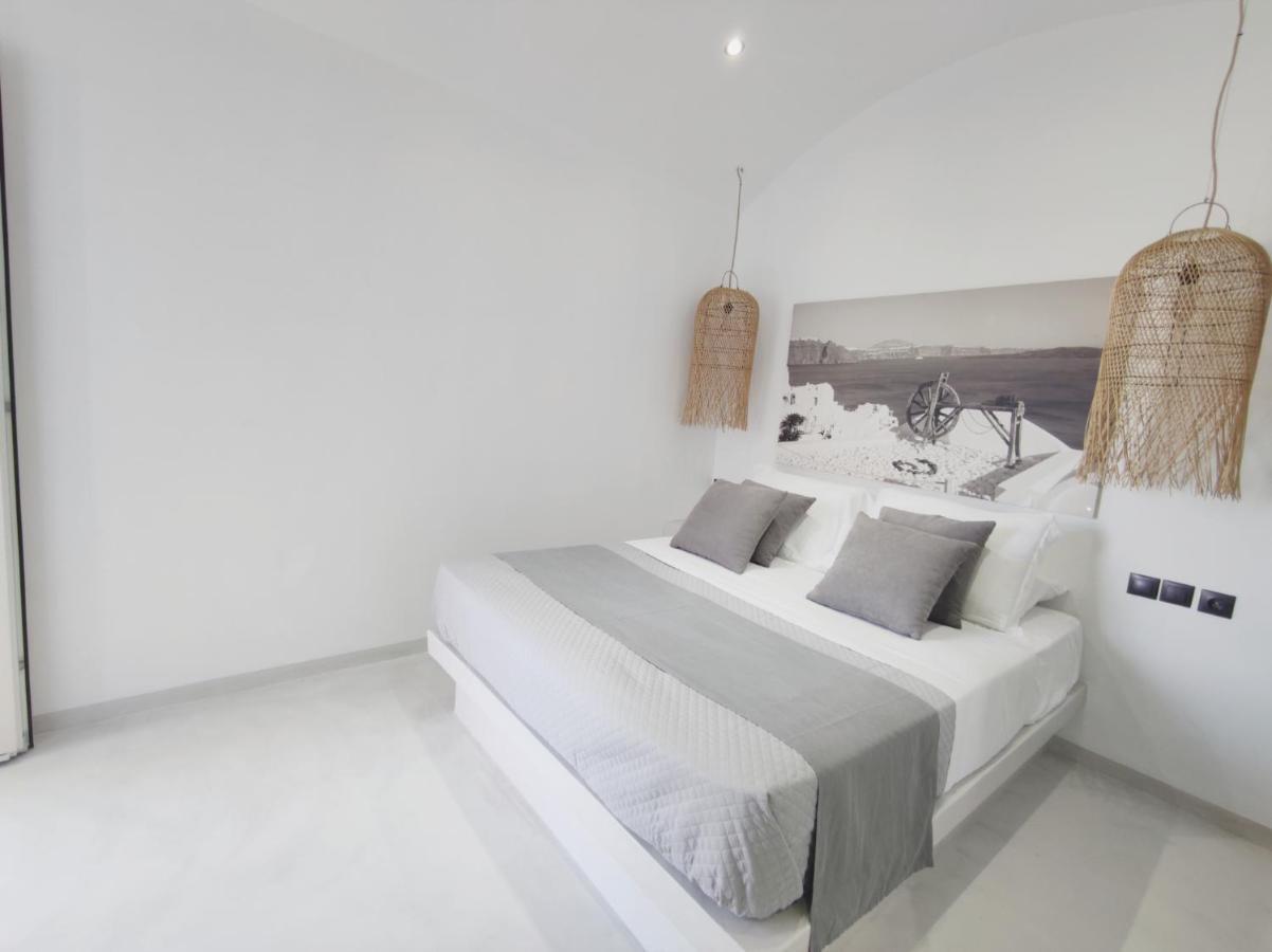 Caldera Cliff Suites Fira  Exterior foto