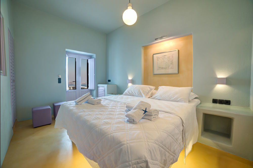 Caldera Cliff Suites Fira  Exterior foto